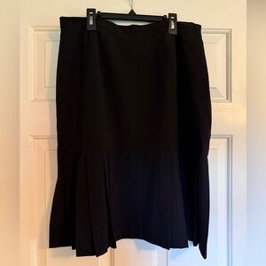 Michele Black Knee-Length Fit and Flare Skirt